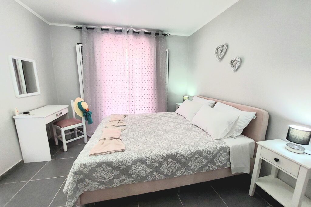 bedroom in Gardiki Villa
